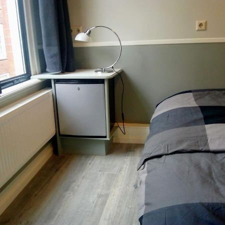 Aldo, Not For Parties, Not A Hotel, Room With Shared Bathroom, No Kitchen Amsterdam Ngoại thất bức ảnh