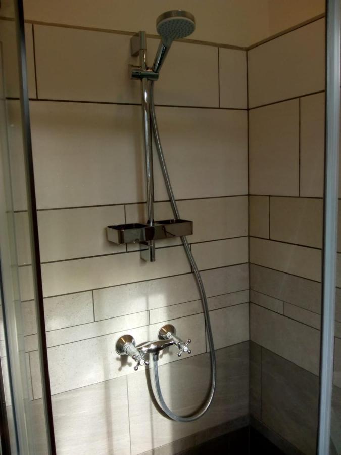 Aldo, Not For Parties, Not A Hotel, Room With Shared Bathroom, No Kitchen Amsterdam Ngoại thất bức ảnh