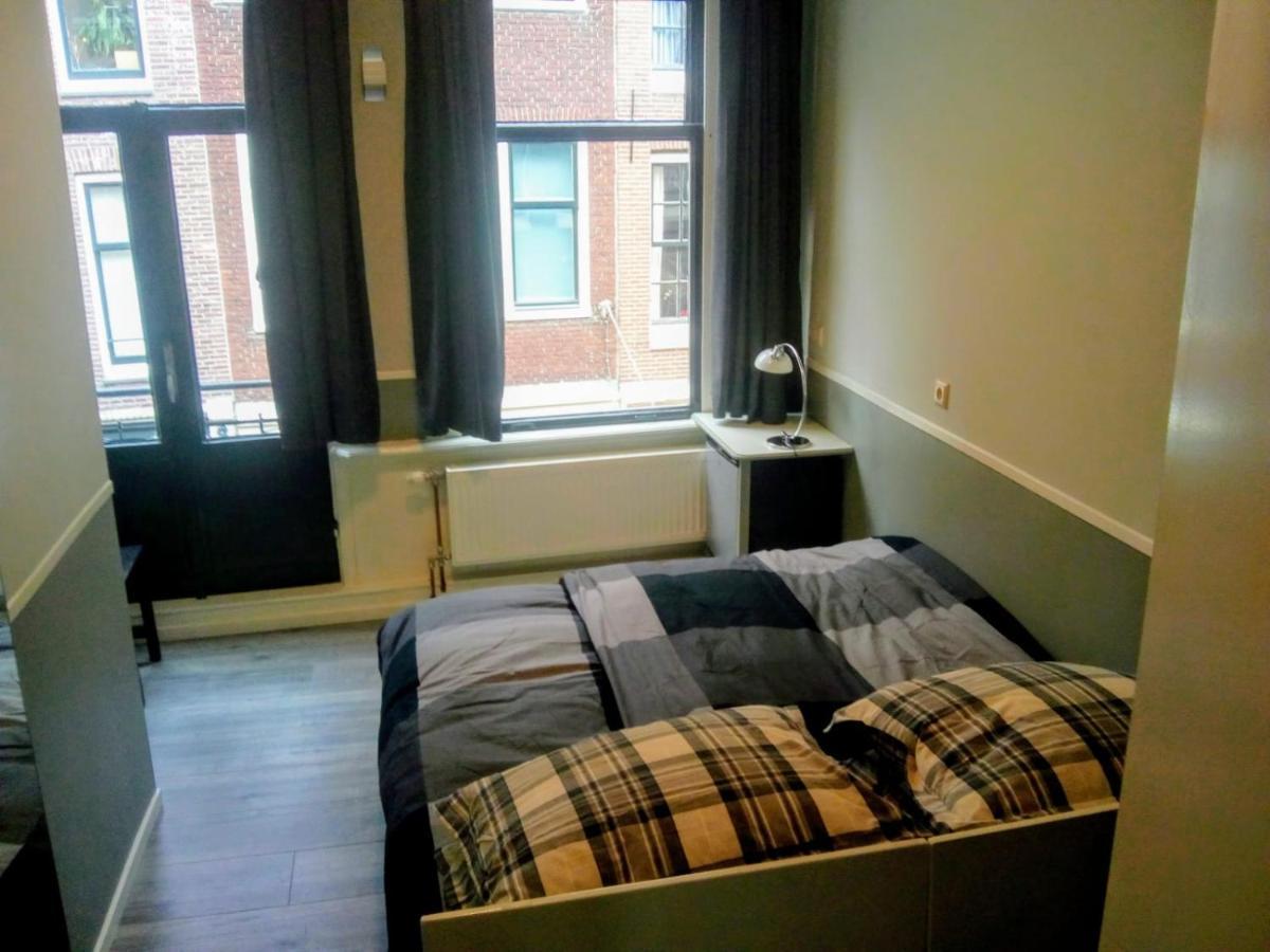 Aldo, Not For Parties, Not A Hotel, Room With Shared Bathroom, No Kitchen Amsterdam Ngoại thất bức ảnh