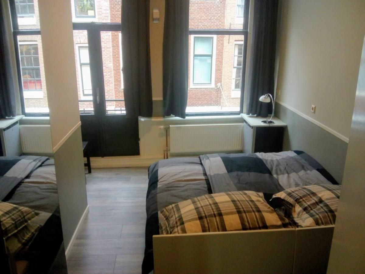 Aldo, Not For Parties, Not A Hotel, Room With Shared Bathroom, No Kitchen Amsterdam Ngoại thất bức ảnh
