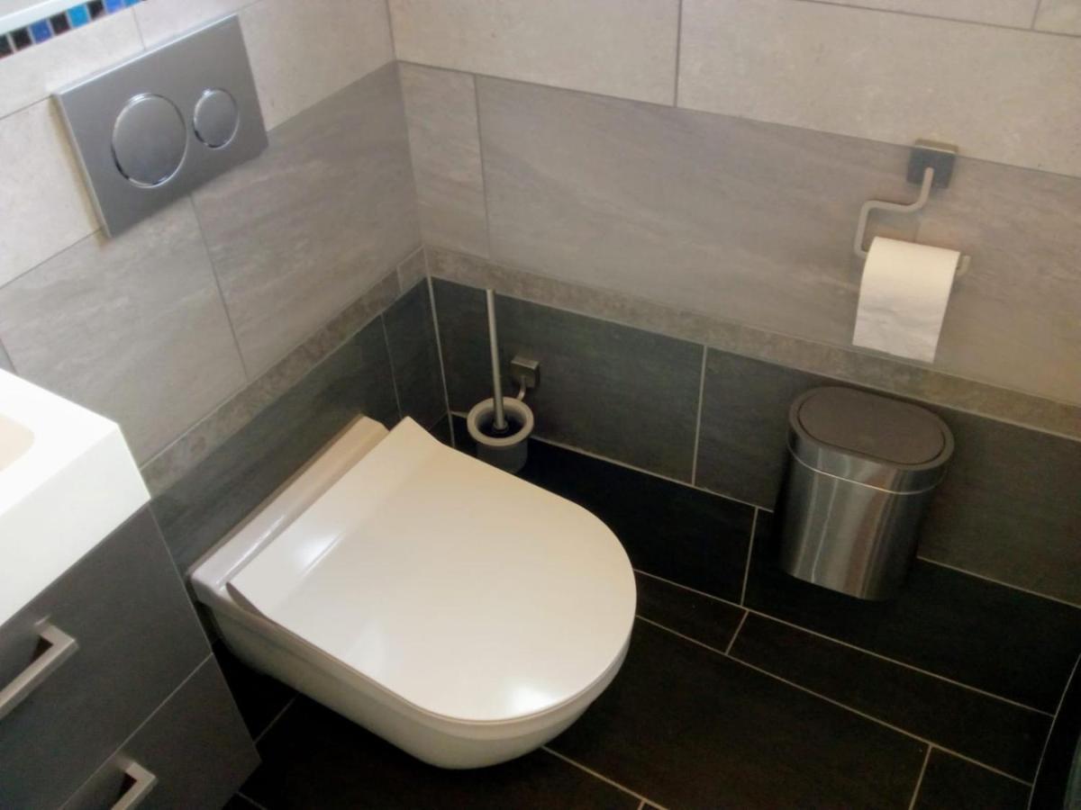 Aldo, Not For Parties, Not A Hotel, Room With Shared Bathroom, No Kitchen Amsterdam Ngoại thất bức ảnh