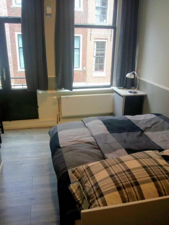 Aldo, Not For Parties, Not A Hotel, Room With Shared Bathroom, No Kitchen Amsterdam Ngoại thất bức ảnh