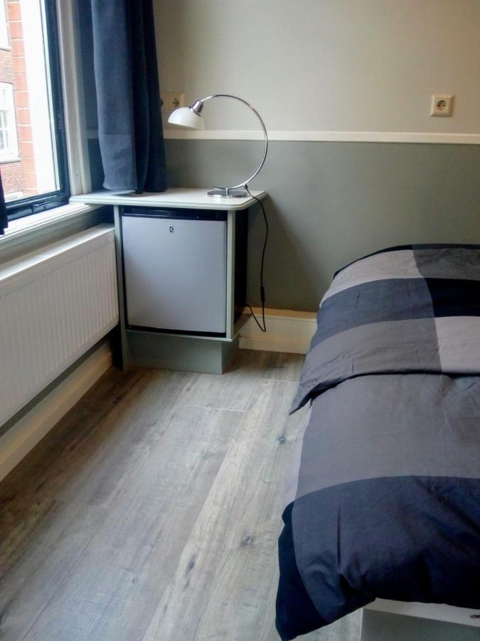 Aldo, Not For Parties, Not A Hotel, Room With Shared Bathroom, No Kitchen Amsterdam Ngoại thất bức ảnh